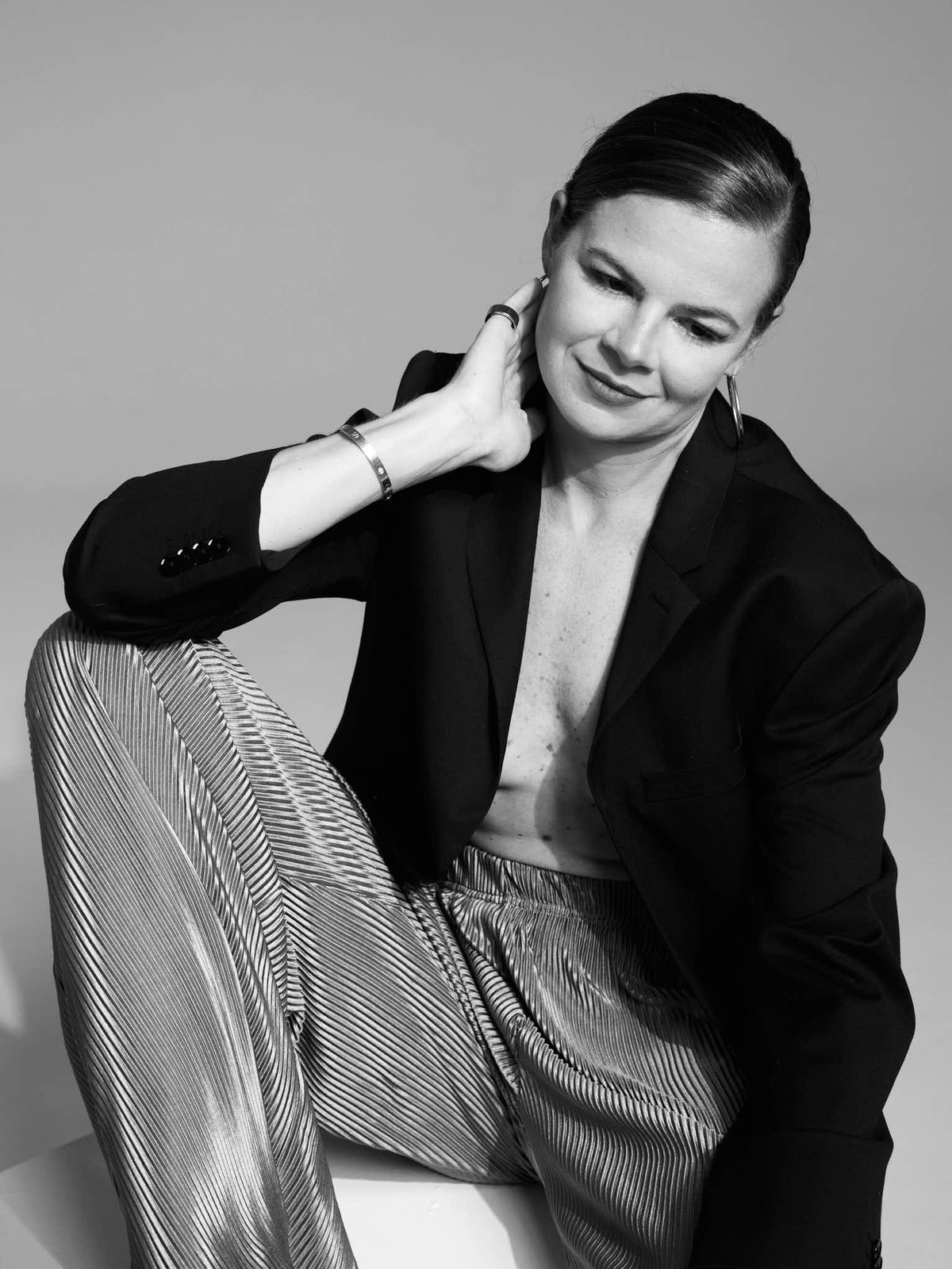 Katie Mack, studio portrait